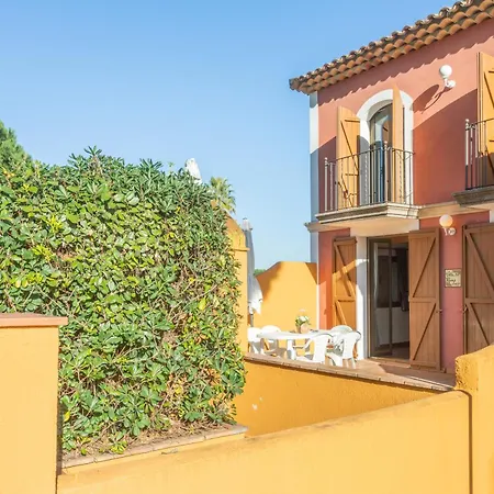 28 Maria Levy's Saint-Tropez