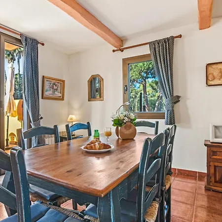 28 Maria Levy's Villa Saint-Tropez