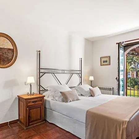 Villa 28 Maria Levy's *