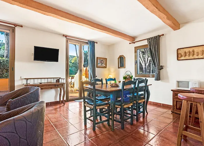 וילה 28 Maria Levy's *