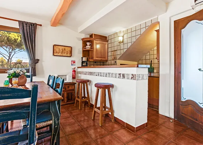 28 Maria Levy's וילה *