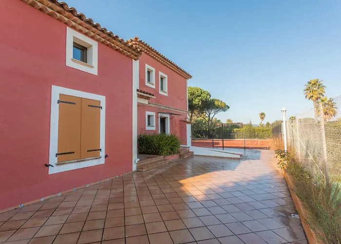 28 Maria Levy's וילה